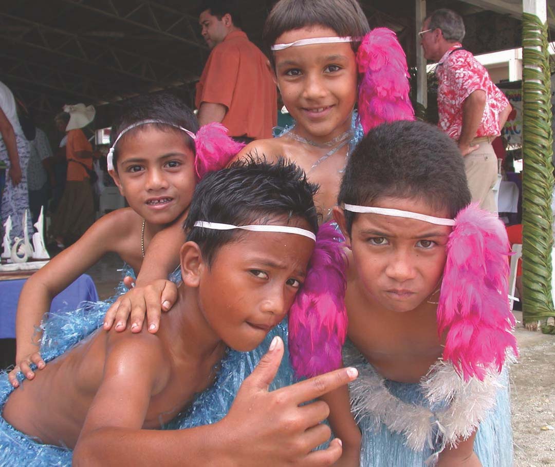 Tongan children dancers